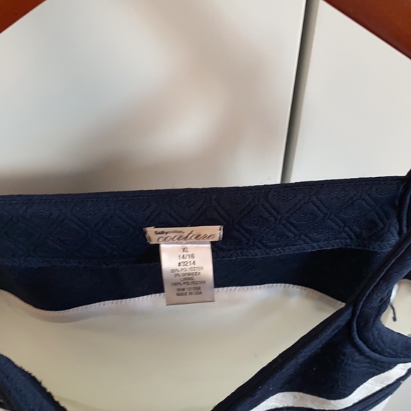 Sally Miller couture dress. - Picture 3 of 3